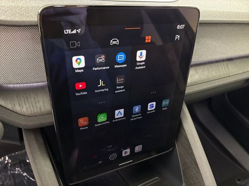 Used 2021 Polestar Polestar 2 image 30