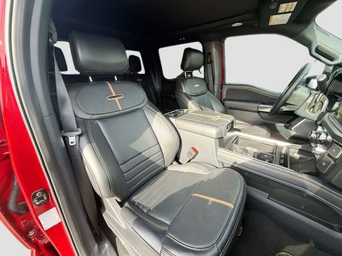 Used 2024 Ford F350 Platinum w/ FX4 Off-Road Package image 14