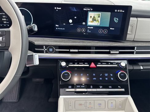 Used 2024 Hyundai Santa Fe Calligraphy image 28