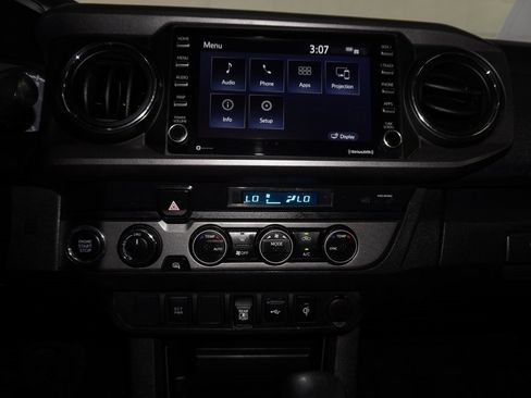 Certified 2023 Toyota Tacoma TRD Sport image 18