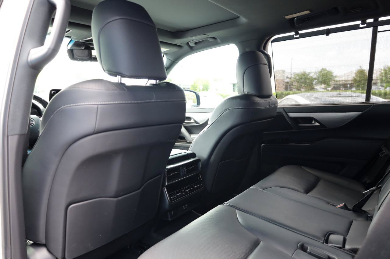 Used 2023 Lexus LX 600 F Sport w/ Accessory Package (Z1) AWD/4WD image 19