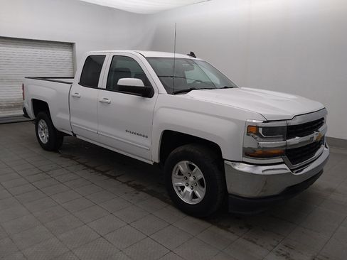 Used 2018 Chevrolet Silverado 1500 LT RWD image 11