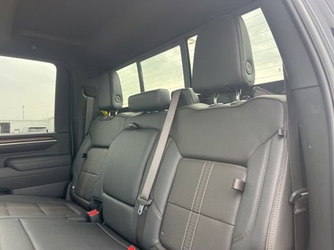 Used 2025 Chevrolet Silverado 2500 High Country w/ Technology Package image 43