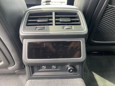 Used 2021 Audi S6 Prestige w/ Prestige Package AWD/4WD image 13