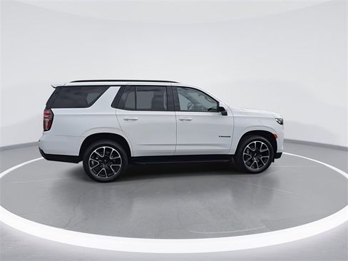 Used 2023 Chevrolet Tahoe RST image 9