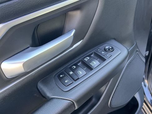 Used 2019 RAM 1500 Big Horn image 13