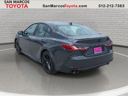Used 2026 Toyota Camry SE w/ Convenience Package FWD image 8