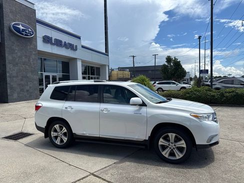 Used 2013 Toyota Highlander Limited FWD image 8