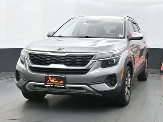 Used 2021 Kia Seltos S image 1
