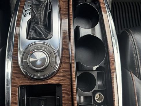 Used 2017 Nissan Armada Platinum w/ Captain Seat Package image 26