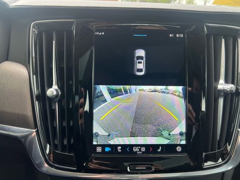 Certified 2022 Volvo S90 B6 Inscription w/ Advanced Package image 23