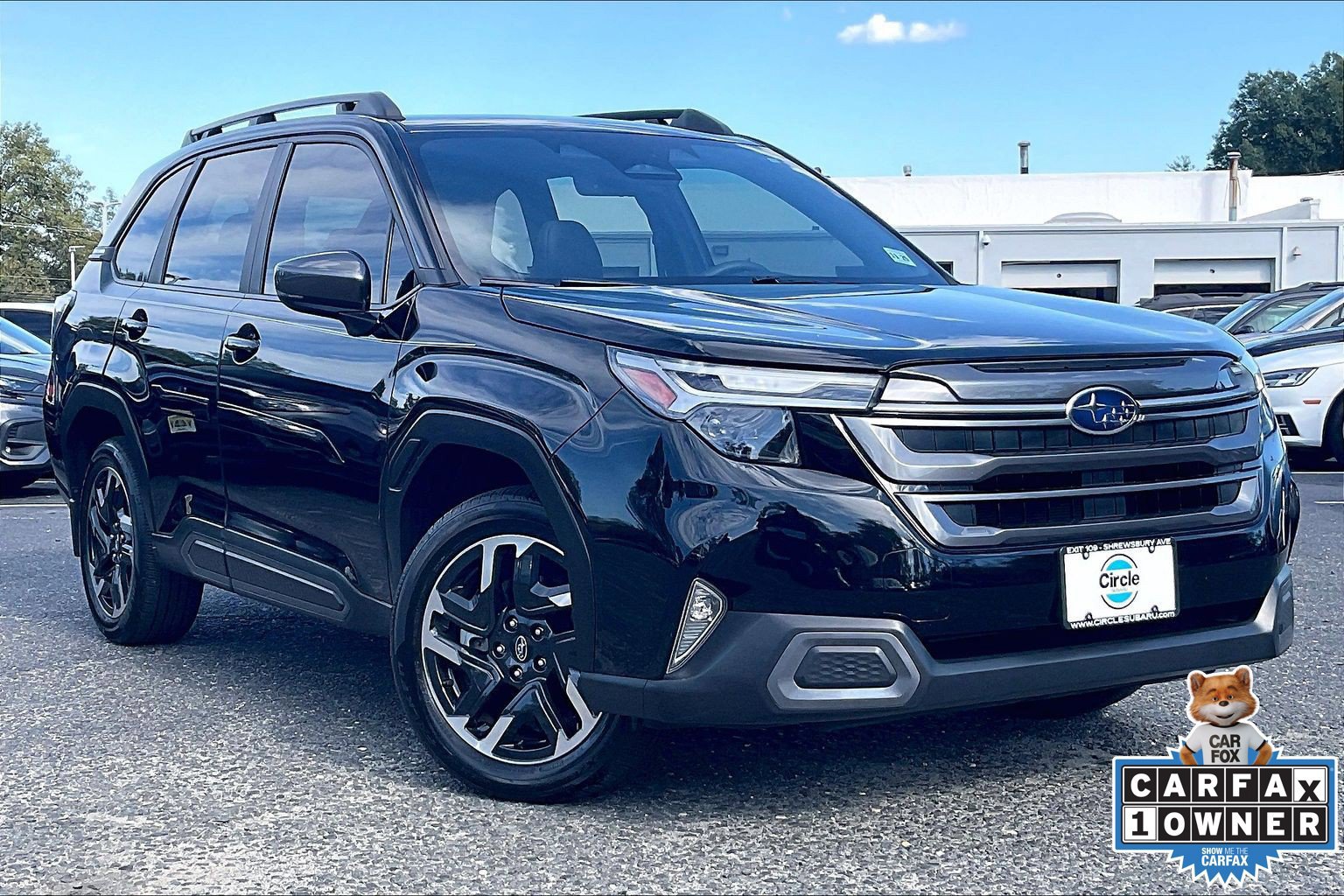 Used 2025 Subaru Forester Limited AWD/4WD image 2