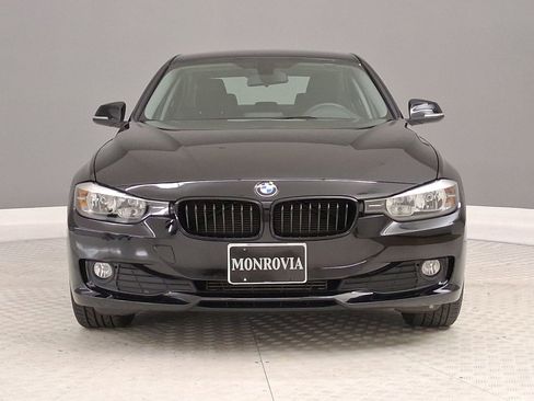 Used 2015 BMW 320i Sedan image 4
