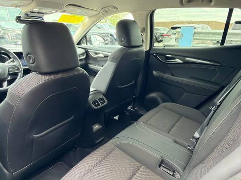 Used 2021 Buick Envision Preferred w/ Sport Touring Package AWD/4WD image 4