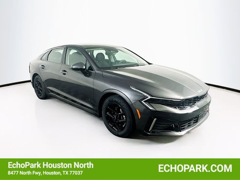 Used 2025 Kia K5 LXS image 1