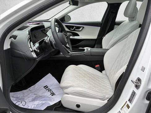 Used 2026 Mercedes-Benz E 350 4MATIC Sedan image 12