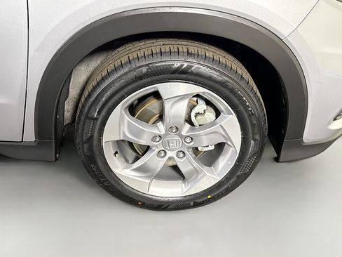 Used 2022 Honda HR-V LX image 31