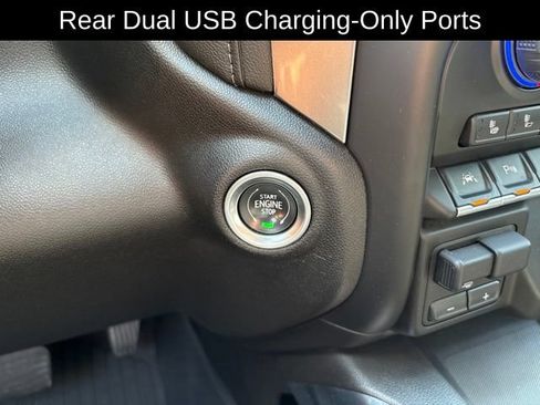Used 2022 Chevrolet Silverado 1500 LTZ w/ Technology Package AWD/4WD image 18