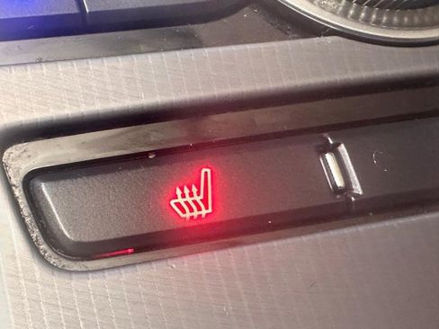 Used 2017 Lincoln MKZ Premiere image 25