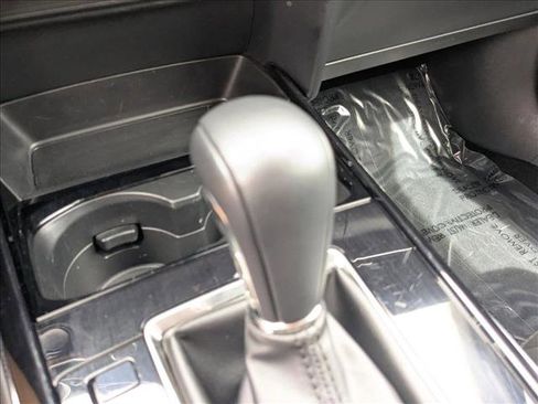 Used 2025 MAZDA CX-30 AWD 2.5 S w/ Preferred Package image 12