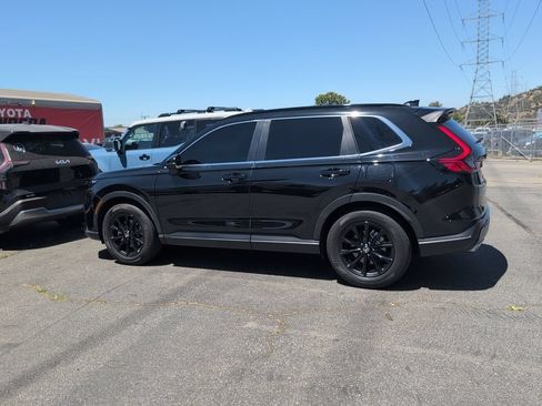 Used 2025 Honda CR-V Sport image 8
