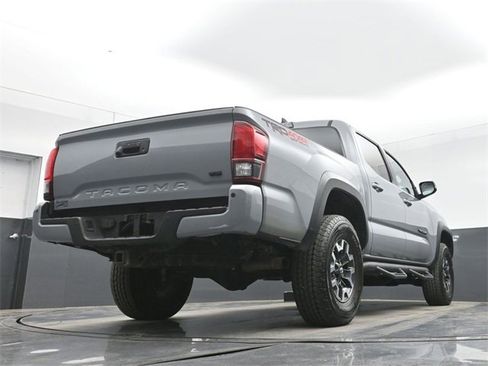 Used 2019 Toyota Tacoma TRD Off-Road image 47