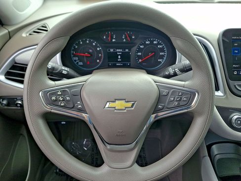 Used 2023 Chevrolet Malibu LS w/ Driver Confidence Package FWD image 16