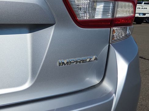 Used 2018 Subaru Impreza 2.0i Limited w/ Popular Package #2 AWD/4WD image 15