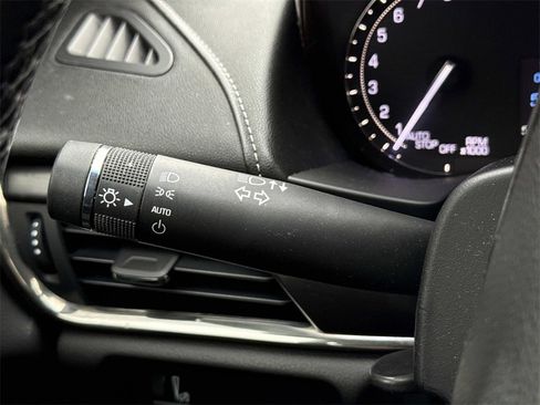 Used 2017 Cadillac ATS 2.0T AWD Sedan image 29