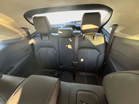 Used 2025 MAZDA CX-90 3.3 Turbo w/ Select Package image 11