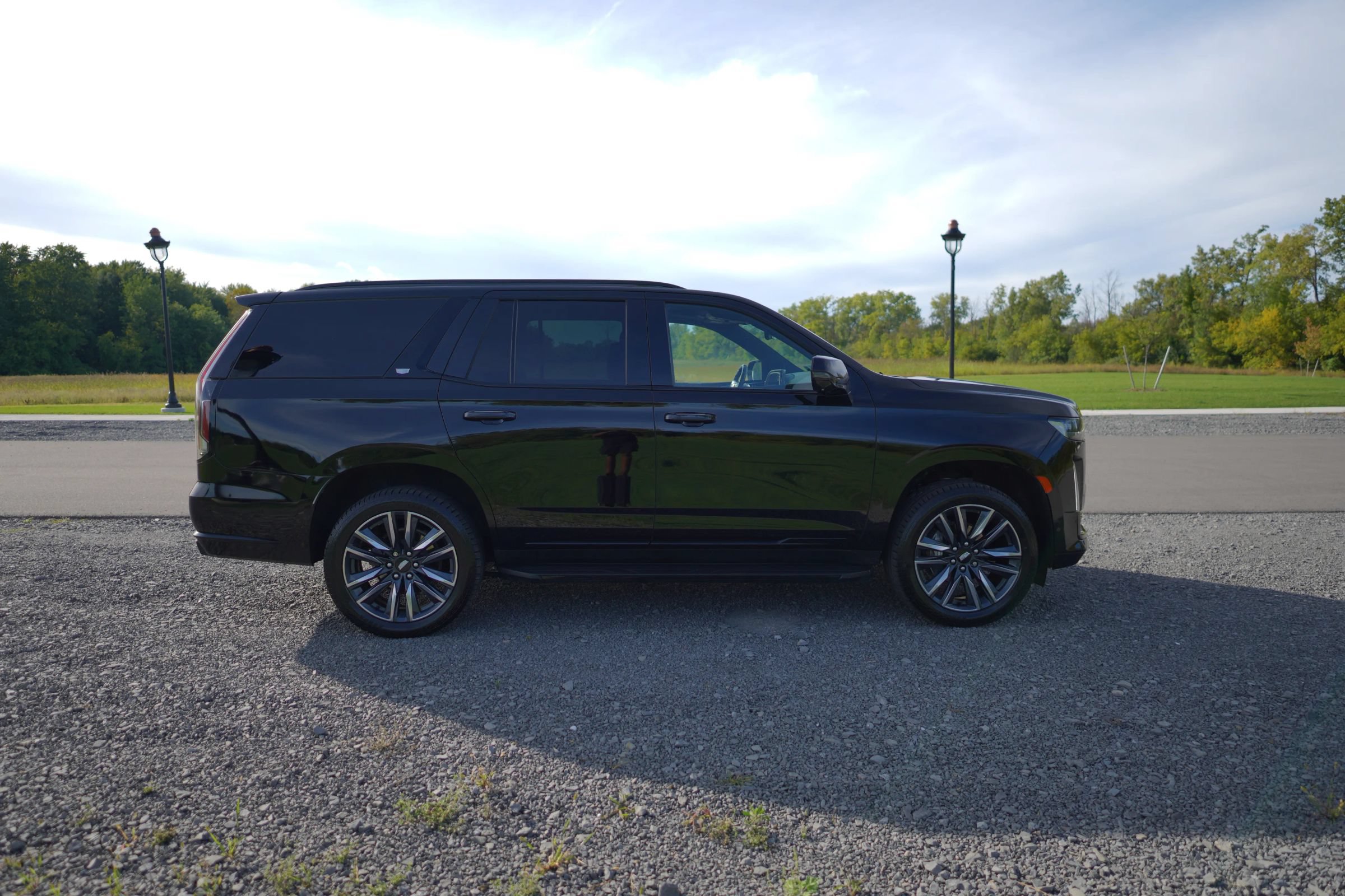 Used 2023 Cadillac Escalade Sport w/ Touring Package AWD/4WD image 5