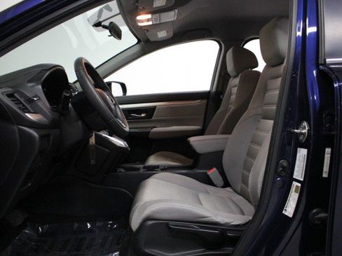 Used 2019 Honda CR-V LX image 7