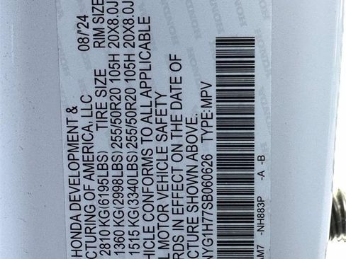 Certified 2025 Honda Pilot Touring image 30