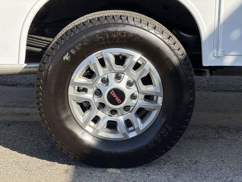 New 2026 GMC Sierra 2500 Pro w/ Convenience Package RWD image 28