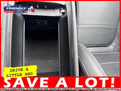 Used 2024 Mercedes-Benz C 300 Sedan image 34