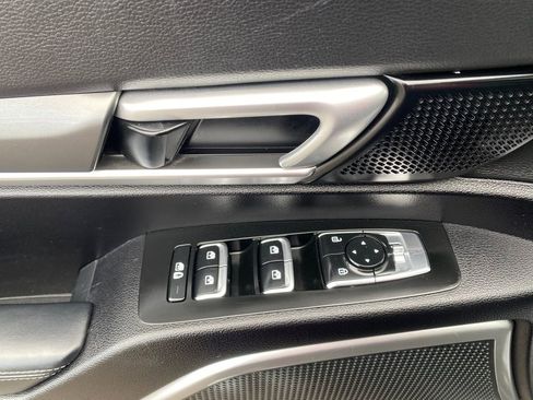 Used 2022 Kia Telluride S image 15