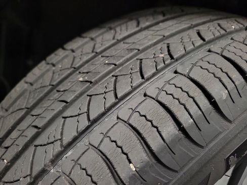 Used 2018 Toyota RAV4 LE w/ All Weather Liner Package image 11