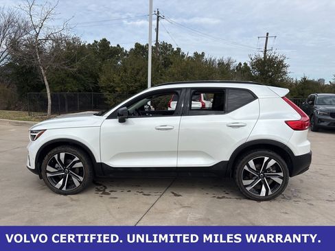 Certified 2023 Volvo XC40 B5 Plus w/ Driver Assist Package image 8