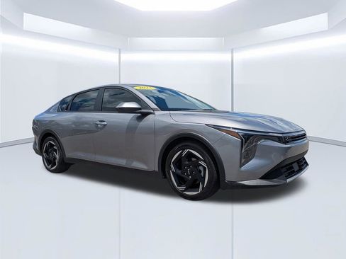 Used 2025 Kia K4 EX FWD image 1
