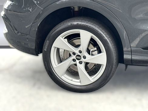 New 2025 Audi Q5 Premium Plus image 24