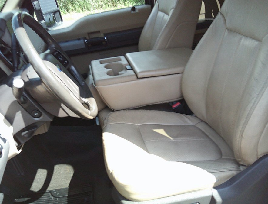Used 2014 Ford F350 Lariat w/ Lariat Interior Package AWD/4WD image 15