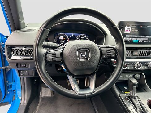 Used 2023 Honda Civic Sport Touring image 11