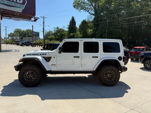 Used 2024 Jeep Wrangler Unlimited Rubicon 392 AWD/4WD image 12