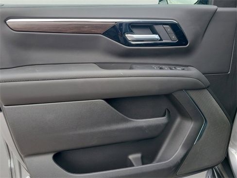 New 2026 Chevrolet Suburban LS w/ LPO, Dark Essentials Package image 17