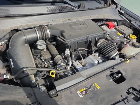 Used 2023 Jeep Compass Latitude AWD/4WD image 16