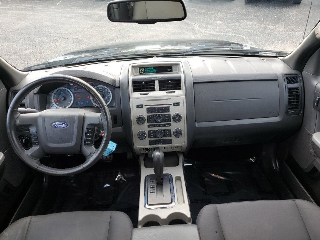 Used 2012 Ford Escape XLT FWD image 39