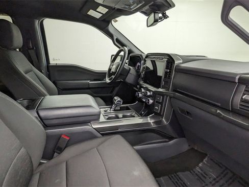 Certified 2022 Ford F150 XLT w/ Equipment Group 302A High image 39