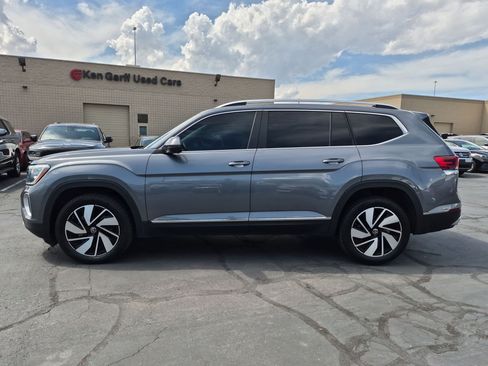 Used 2024 Volkswagen Atlas SEL AWD/4WD image 9