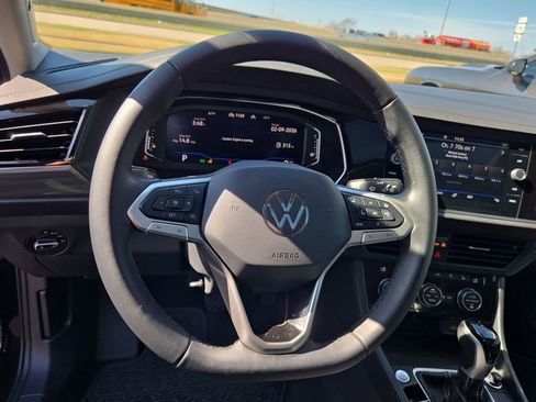 Used 2023 Volkswagen Jetta SEL image 16