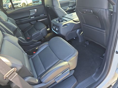 New 2026 Ford Expedition Tremor image 12